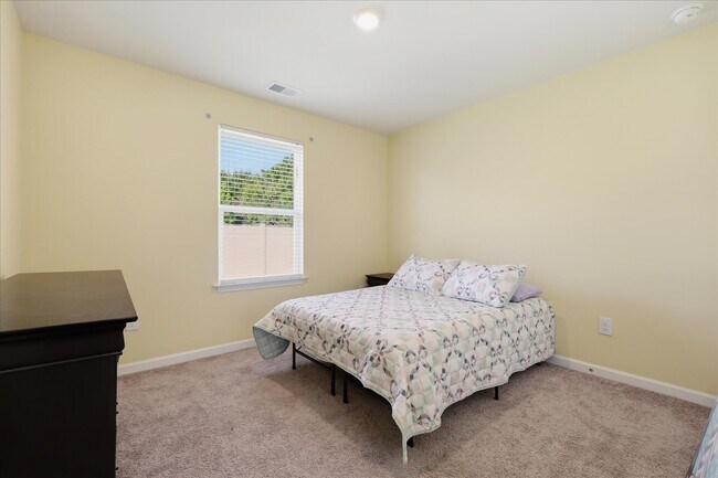 Building Photo - 177 Piping Plover Ct