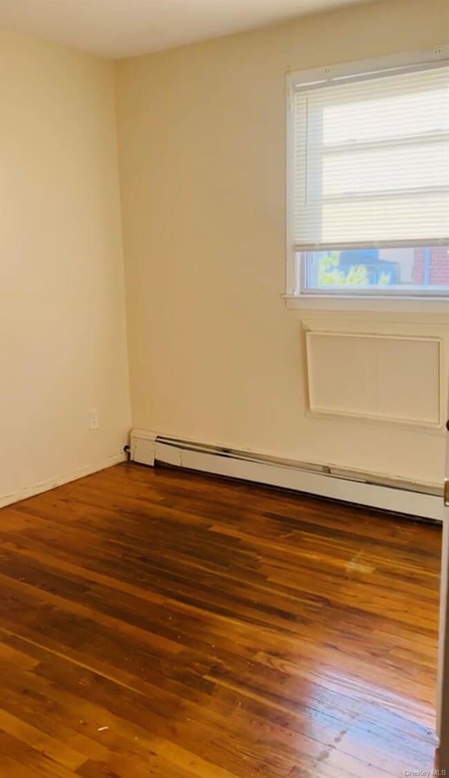 Building Photo - 118-06 179th St