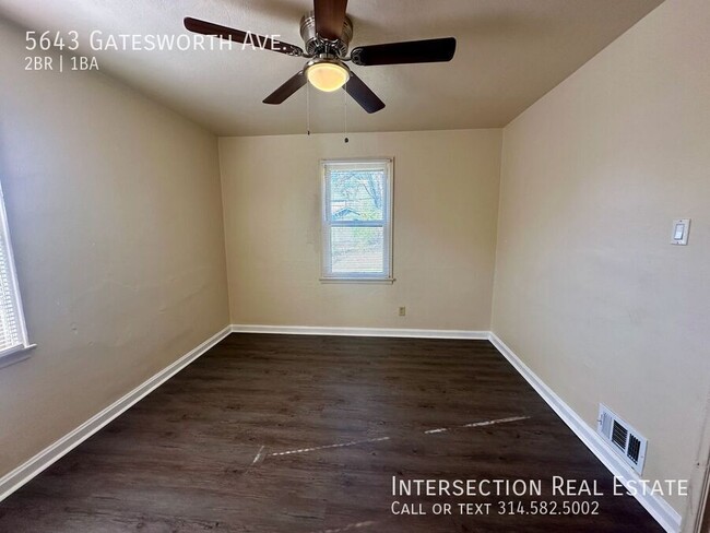 Building Photo - Section 8 Approved - Updated 2Bed/1Bath in...