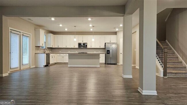 Building Photo - 4457 Waxwing St