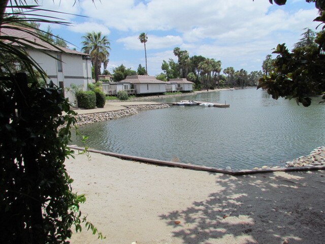 Building Photo - 6241 Riverside Blvd