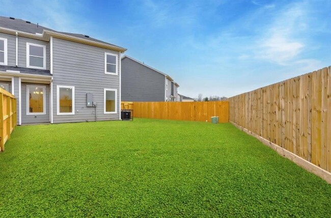 Building Photo - 4806 Centipede Rd