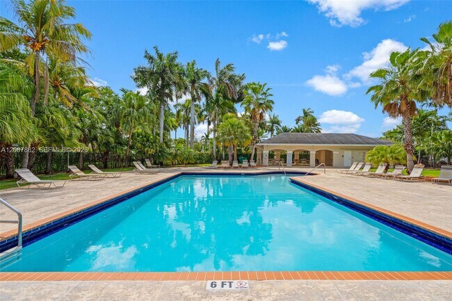 Building Photo - 11845 SW 100th St