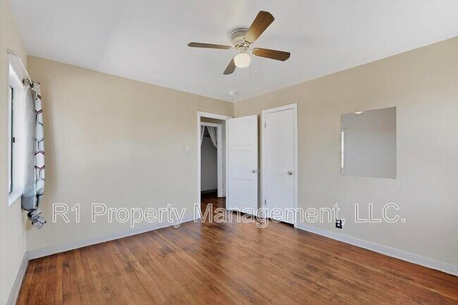 Building Photo - 165 Hilton Ave NW