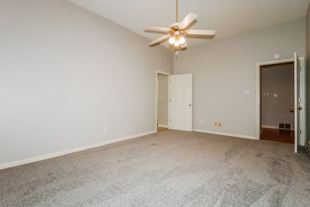 Building Photo - 6658 Raner Cove
