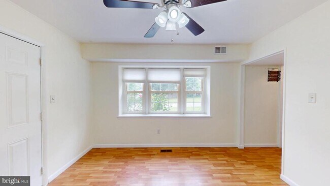 Building Photo - 4025 Chelmont Ln