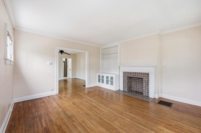 Building Photo - 2710 Dayton Ave