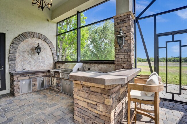 Building Photo - 9210 Equus Cir