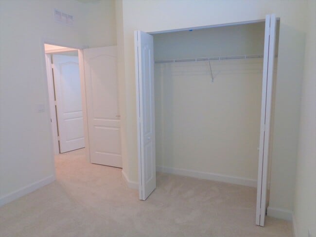 Building Photo - OOH-LA-LA ! Vero Beach Rentals. Vero Beach Rent, LLC and Property Management Company