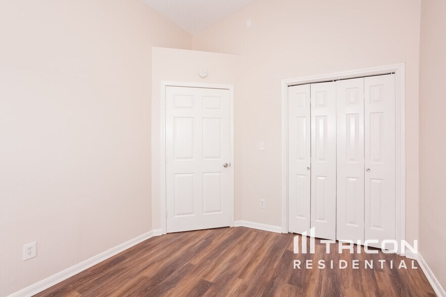 Building Photo - 3103 Kelling St