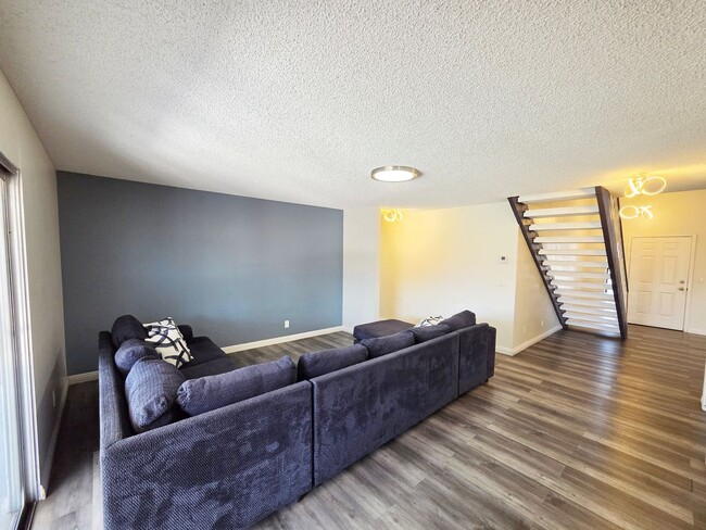 Building Photo - 4028 Zapotec Way