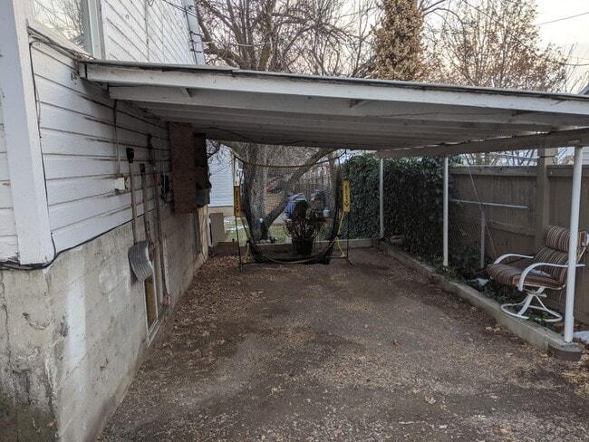 Building Photo - 2220 E 4500 S