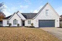 Building Photo - 3163 Big Ben S