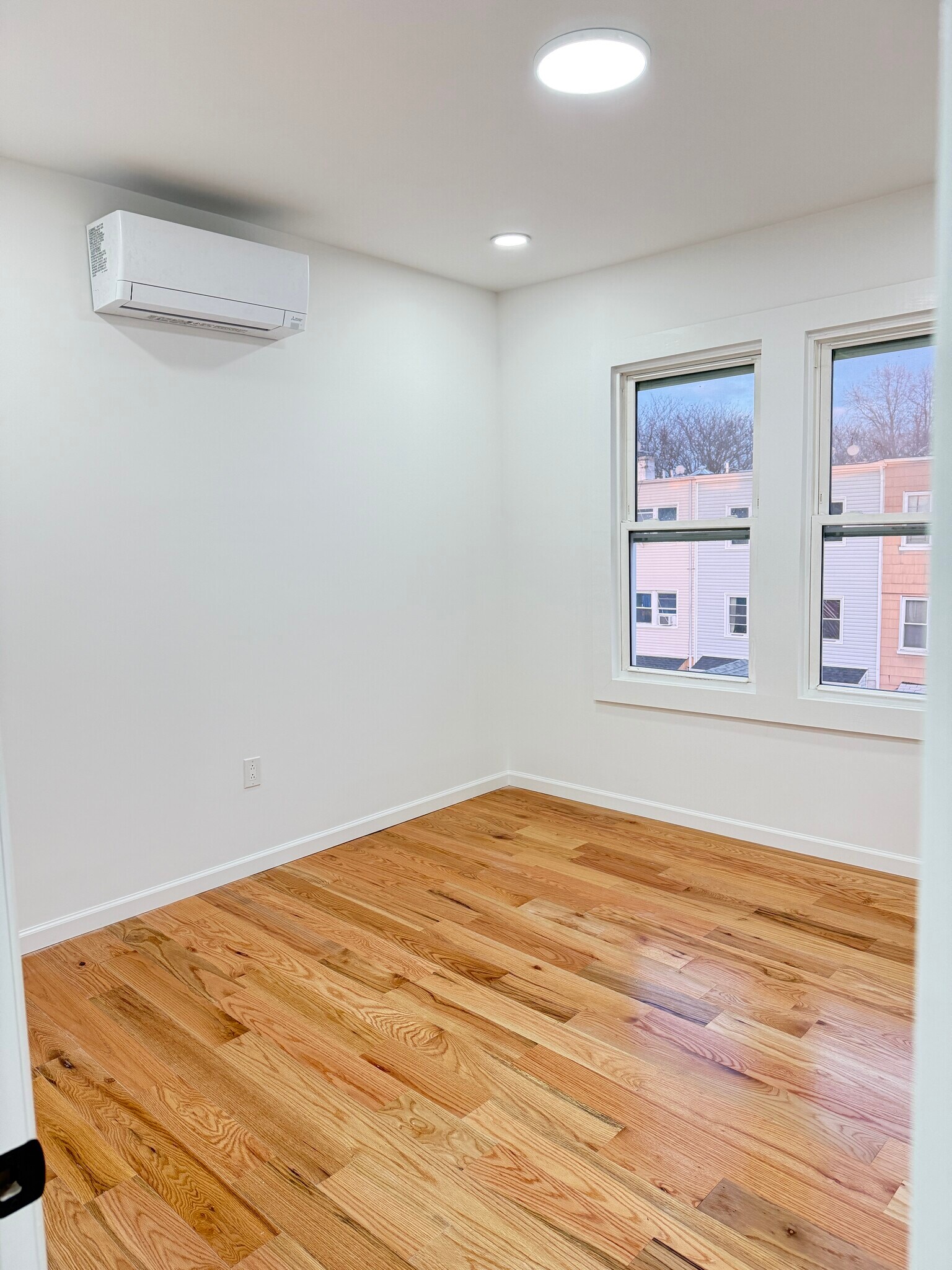 Building Photo - 9735 77th St