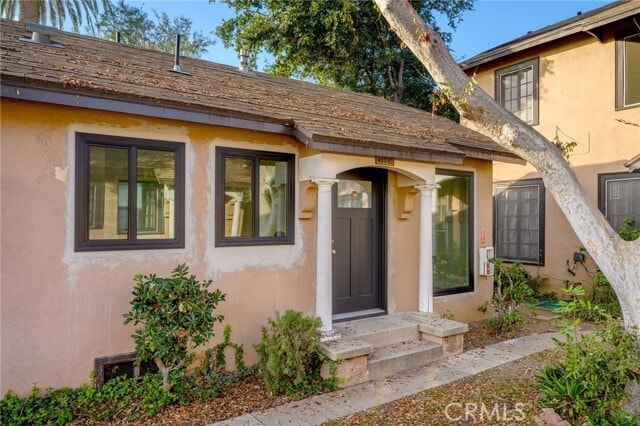 Building Photo - 417 Riverdale Dr