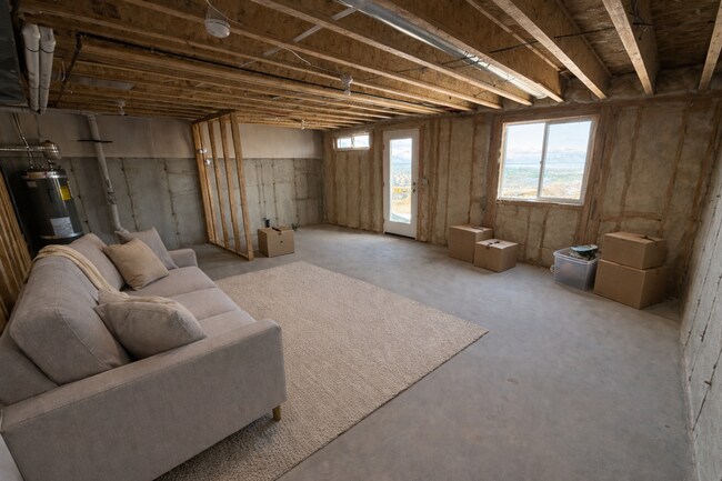 Building Photo - NEW TOWNHOME READY TO MOVE IN!