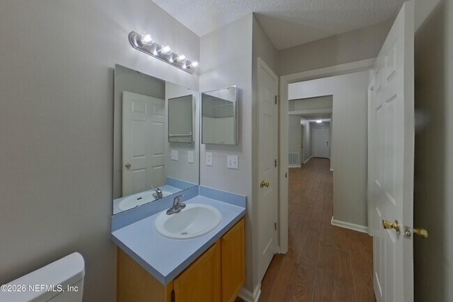 Building Photo - 3099 Wavering Ln