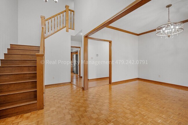 Building Photo - 2300 Brigadoon Dr