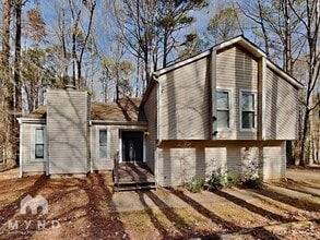 Building Photo - 195 N Fayette Dr