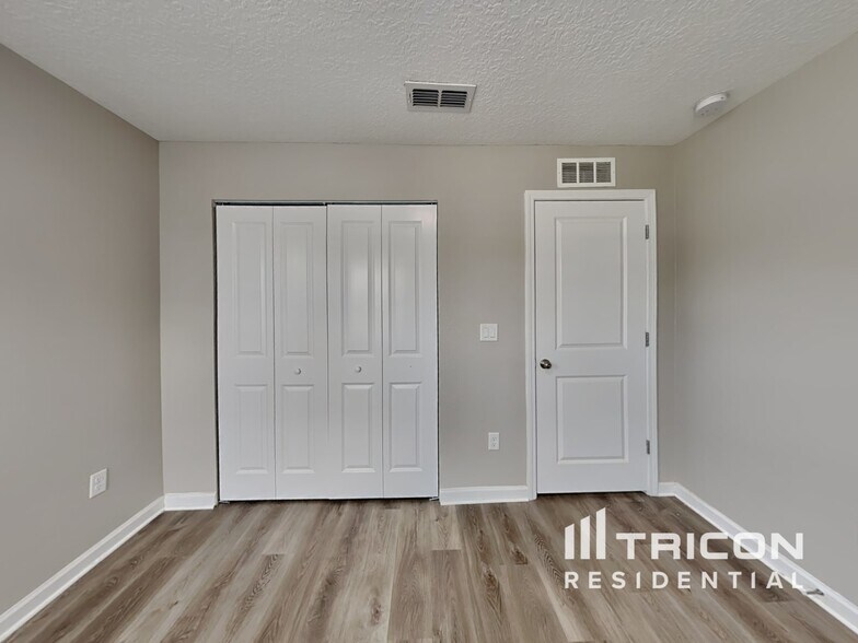Building Photo - 297 Sawmill Landing Dr