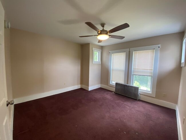 Building Photo - 21 Highland Ave