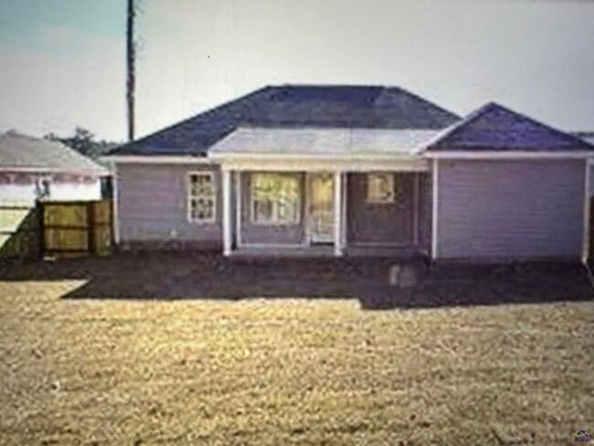 Building Photo - 510 Leisure Lake Dr