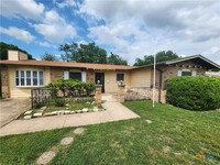 Building Photo - 1509 Ronstan Dr