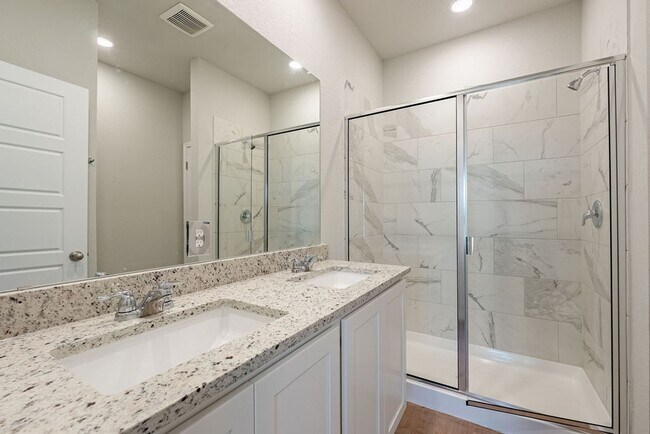 Building Photo - 414 Cross Barn Blvd