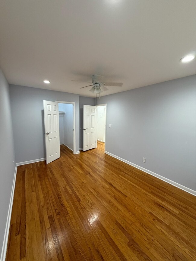 Building Photo - 3586 John F. Kennedy Blvd