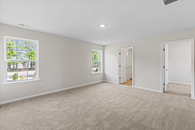 Building Photo - 113 Malibu Dr