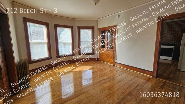 Building Photo - 712 Beech St