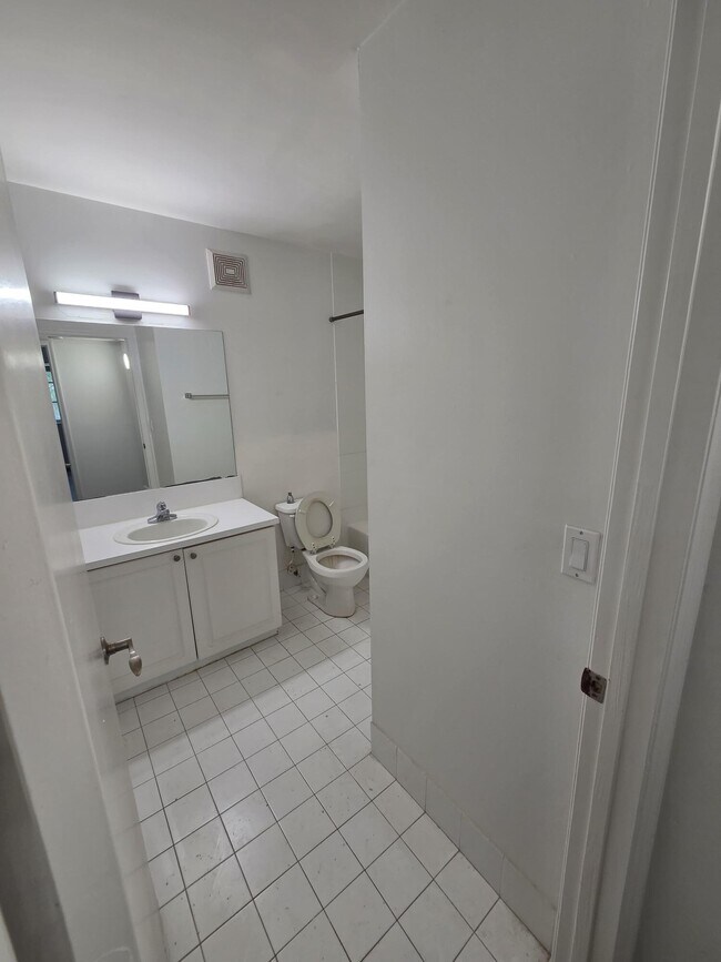 Building Photo - 12112 St.Andrews Pl