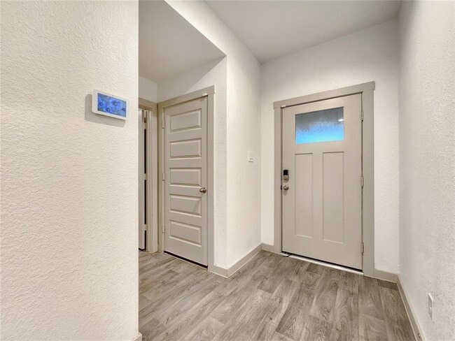 Building Photo - 14503 Rain Tree Dr