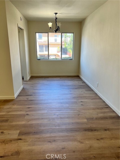 Building Photo - 208 S Mariposa Ave