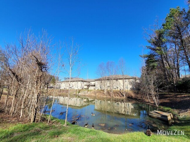 Building Photo - 6525 Quarterbridge Ln