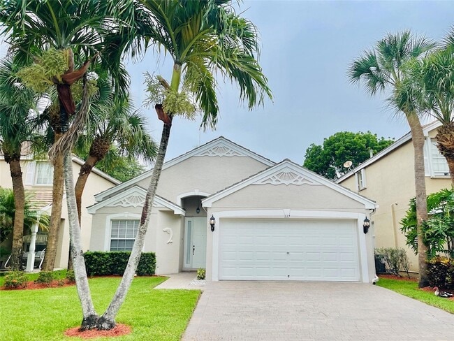 Primary Photo - 137 Canterbury Pl