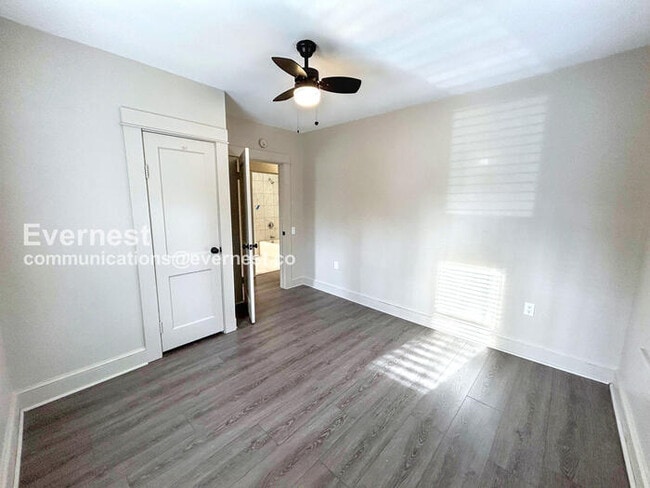 Building Photo - 14535 Long Branch Rd