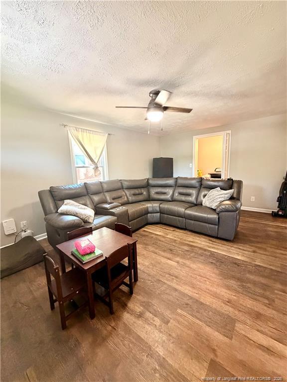 Building Photo - 5313 N Sumac Cir