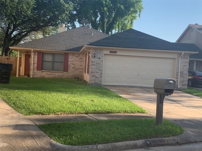 Building Photo - 11014 Landsbury Cir