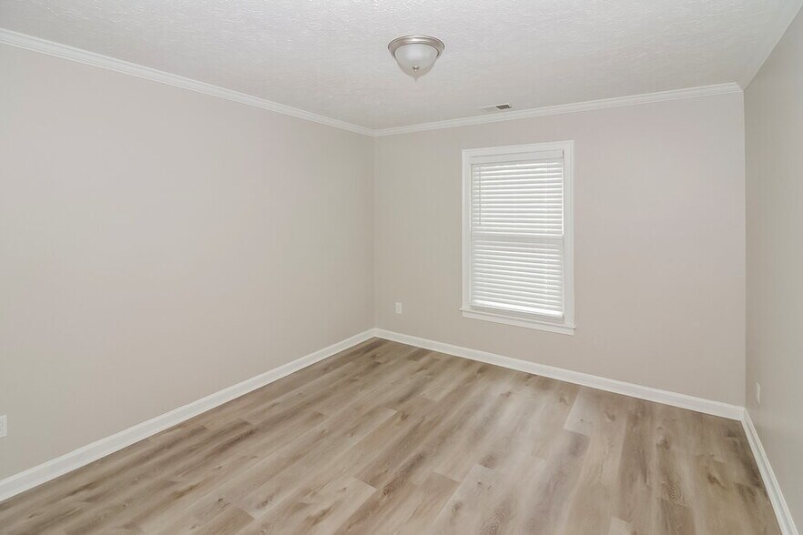 Building Photo - 8840 Bazemore Rd