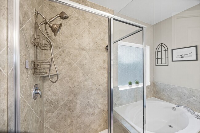 Building Photo - 126 Polar Bear Trl