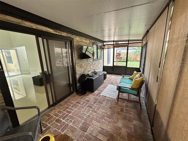 Building Photo - 9225 NW 49th Pl