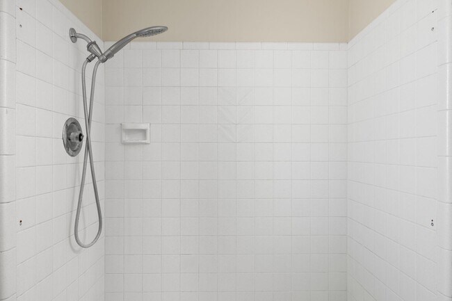 Building Photo - AMAZING ASU RENTAL CLOSE TO CAMPUS