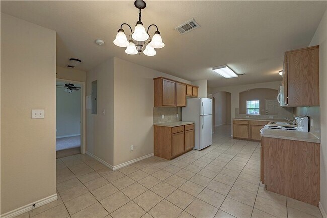 Building Photo - 3534 Paloma Ridge Dr