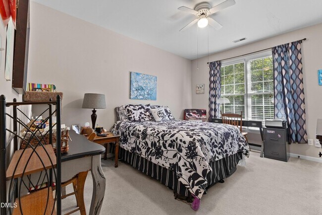 Building Photo - 3523 Kudrow Ln