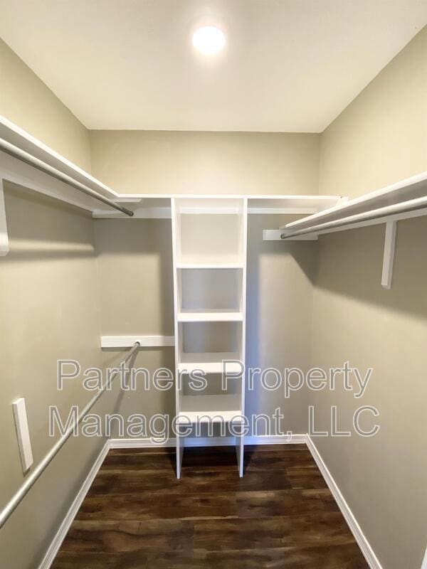 Building Photo - 831 N 54th Ave