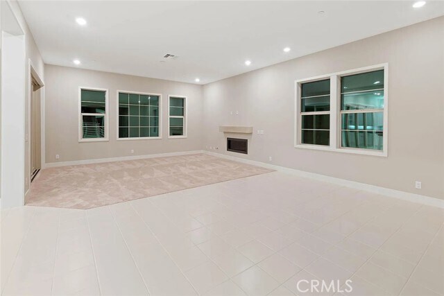 Building Photo - 125 Turnstone