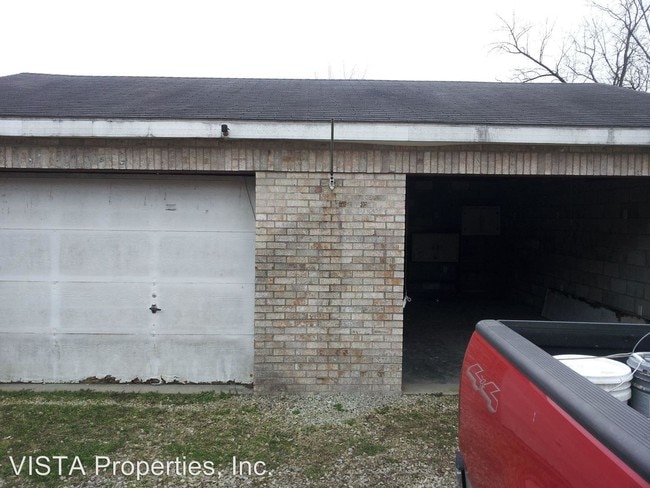 Building Photo - 181 4th Ave
