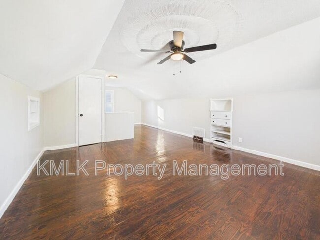 Building Photo - 2475 Ogden Ave