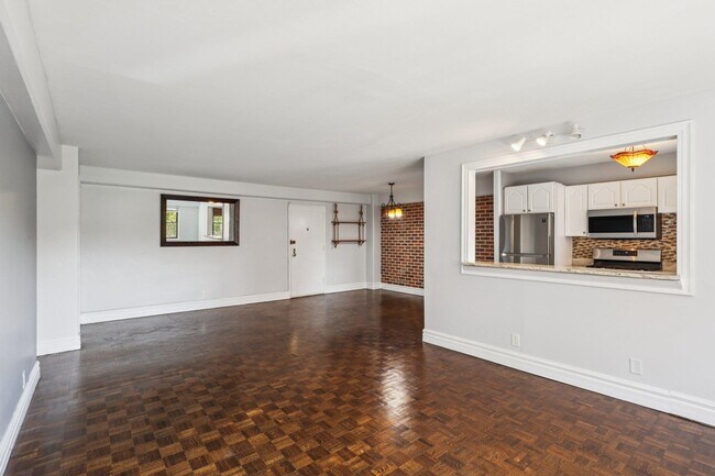 Building Photo - 8800 JFK Blvd E